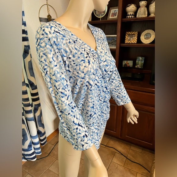 Nine West Blue Quarter Sleeve Blouse Size Large - Picture 2 of 11